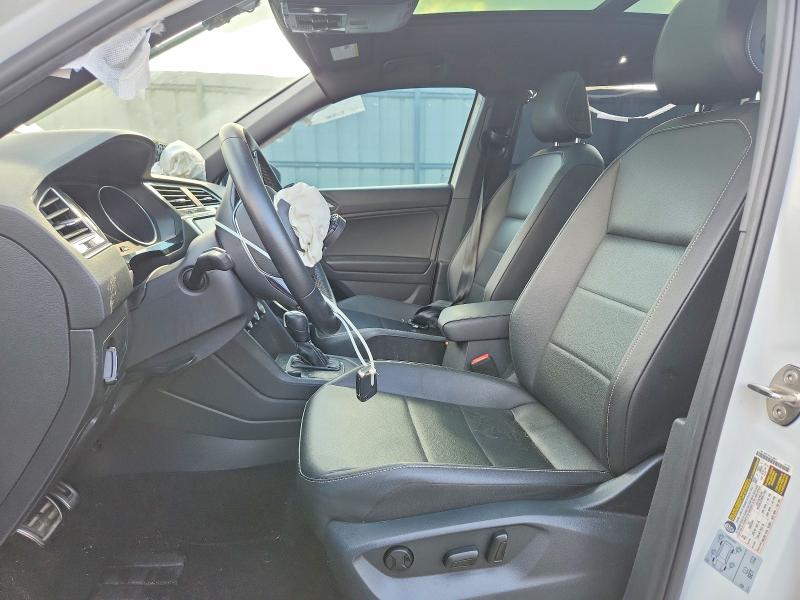 59319356 :رقم المزاد ، 3VV3B7AX1MM084975 vin ، 2021 Volkswagen Tiguan مزاد بيع