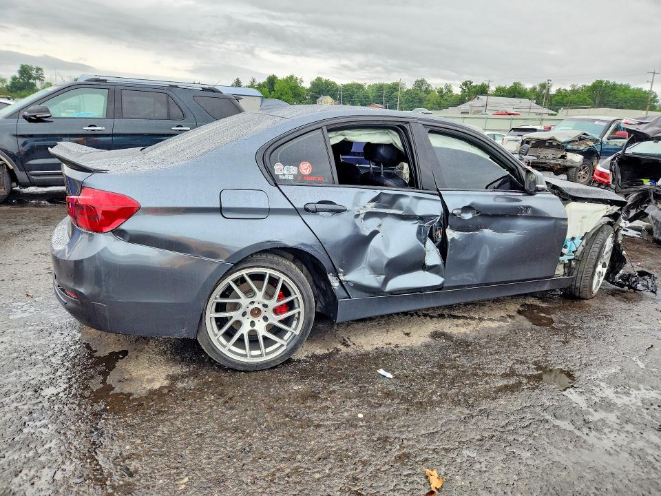 2017 Bmw 330 მანქანა იყიდება აუქციონზე, vin: WBA8D9G36HNU64126, აუქციონის ნომერი: 58519306