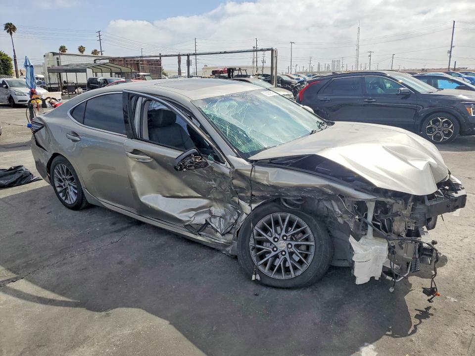 Aukcja sprzedaży 2018 Lexus Es, vin: 58ABK1GG4JU105604, numer aukcji: 55559576