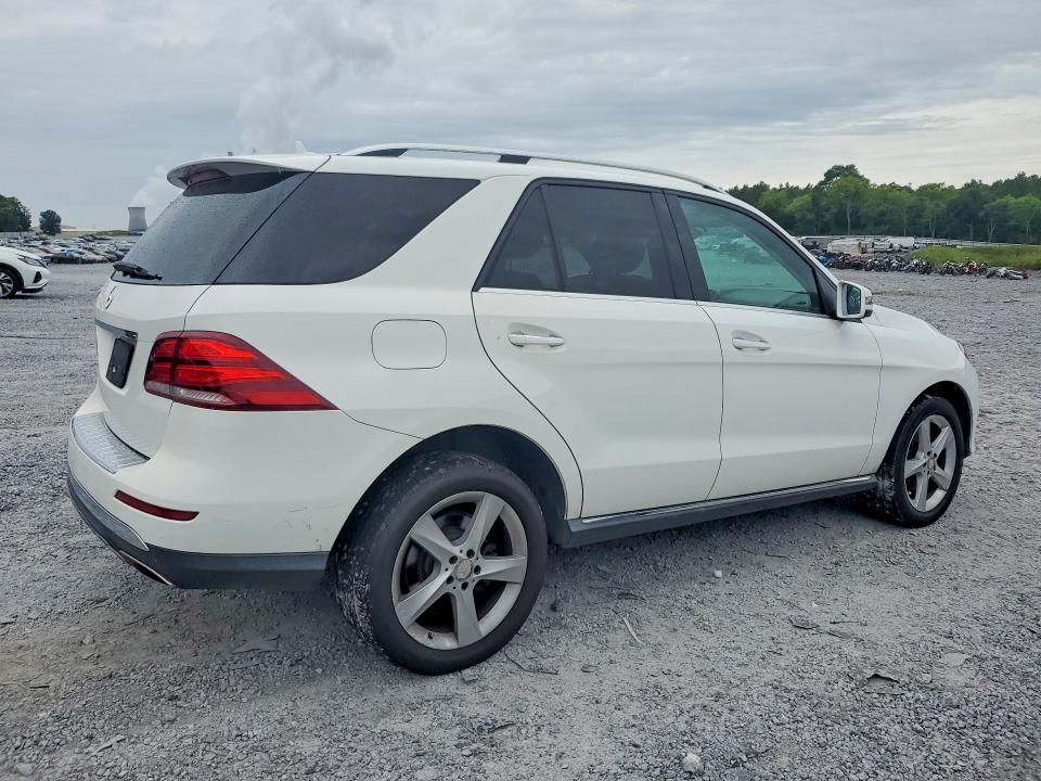 57619796 :رقم المزاد ، 4JGDA5JB4HA815301 vin ، 2017 Mercedes-benz Gle مزاد بيع