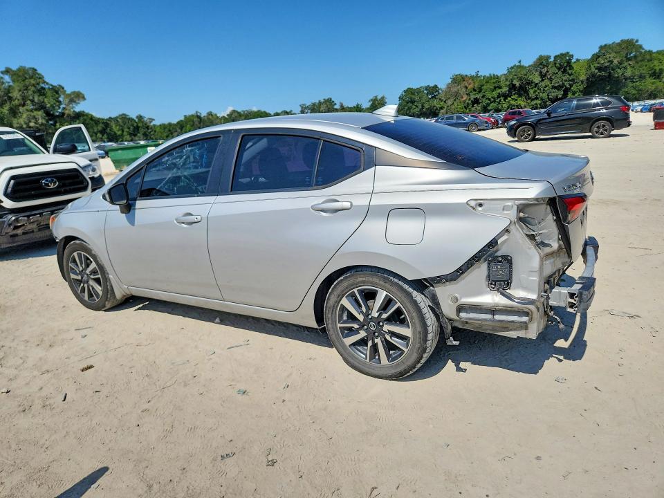 58449116 :رقم المزاد ، 3N1CN8EV2ML918457 vin ، 2021 Nissan Versa مزاد بيع