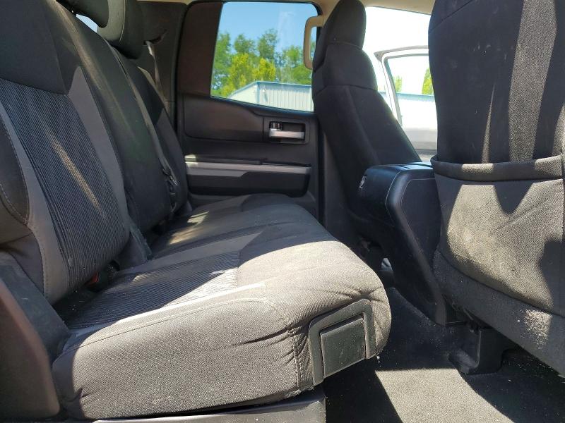 58321666 :رقم المزاد ، 5TFUY5F14HX617945 vin ، 2017 Toyota Tundra مزاد بيع