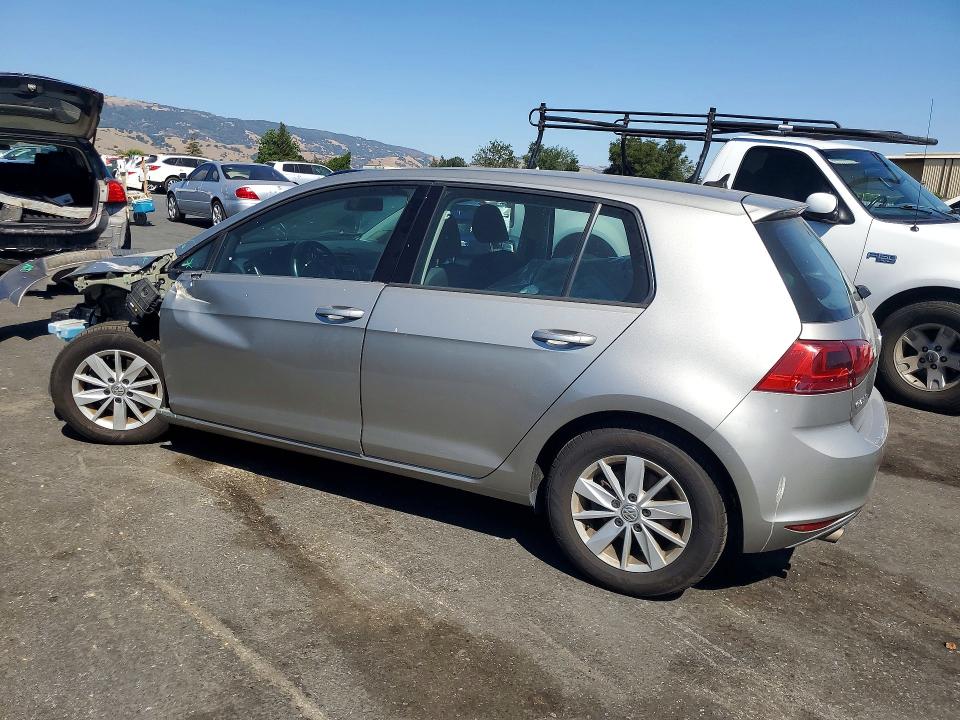2017 Volkswagen Golf მანქანა იყიდება აუქციონზე, vin: 3VW217AU3HM025318, აუქციონის ნომერი: 58001026
