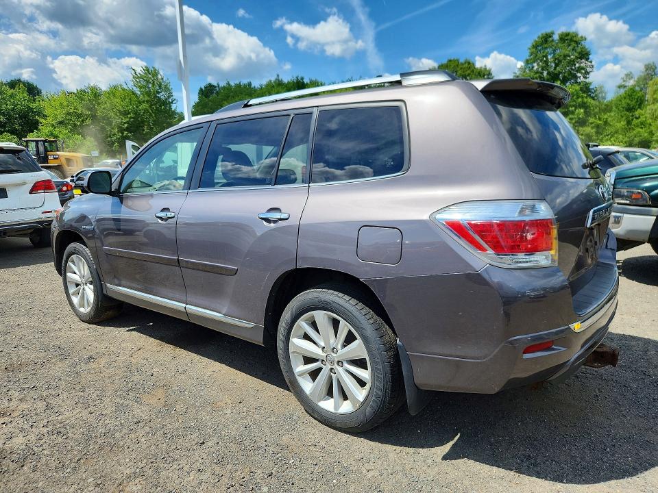 2013 Toyota Highlander მანქანა იყიდება აუქციონზე, vin: JTEDC3EH6D2011499, აუქციონის ნომერი: 57482616