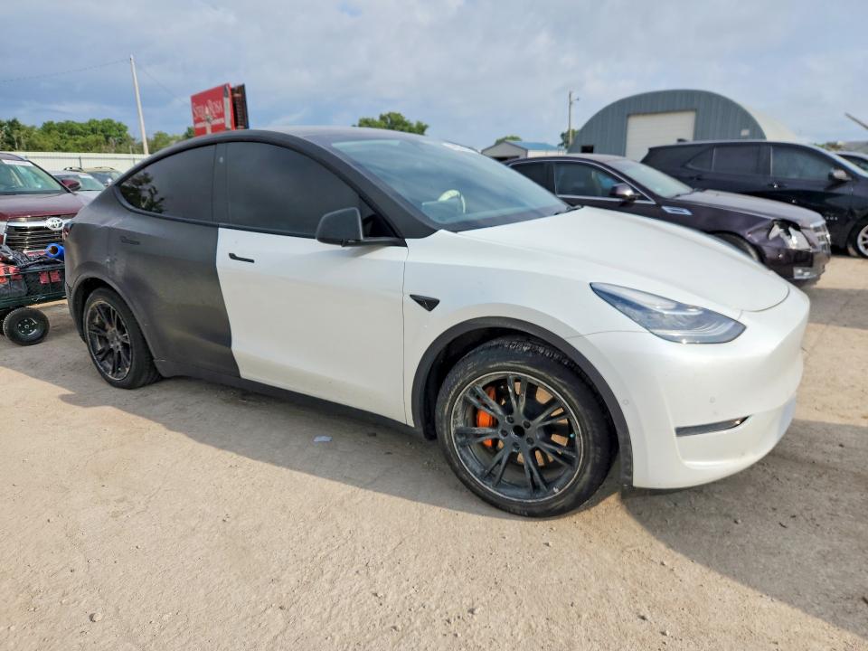 Продажа на аукционе авто 2021 Tesla Model Y, vin: 5YJYGDED5MF192833, номер лота: 54853196