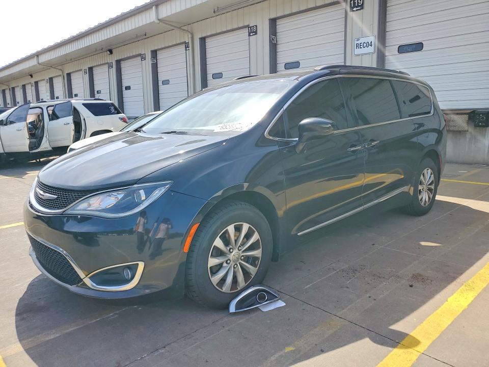2017 Chrysler Pacifica მანქანა იყიდება აუქციონზე, vin: 2C4RC1BG9HR534470, აუქციონის ნომერი: 95588395