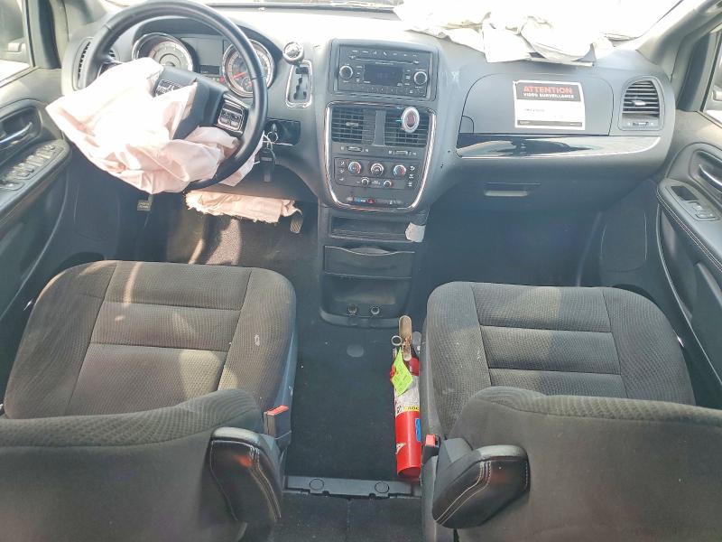 58744106 :رقم المزاد ، 2C4RDGBG3HR568212 vin ، 2017 Dodge Grand Caravan مزاد بيع