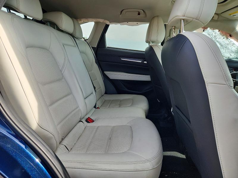 58103066 :رقم المزاد ، JM3KFBDM8N0637734 vin ، 2022 Mazda Cx-5 مزاد بيع