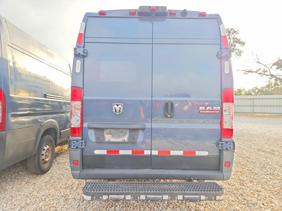 Продажа на аукционе авто 2021 Ram Promaster 3500, vin: 3C6MRVJG9ME586637, номер лота: 57962156