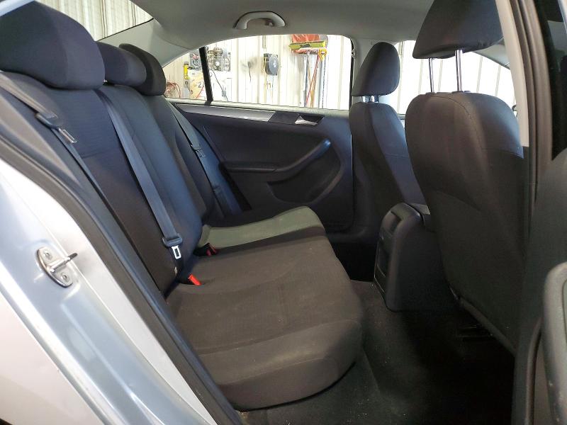 57671056 :رقم المزاد ، 3VWD67AJ8GM243379 vin ، 2016 Volkswagen Jetta مزاد بيع