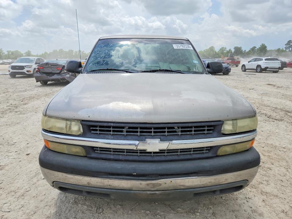 55792536 :رقم المزاد ، 2GCEC19V311325037 vin ، 2001 Chevrolet Silverado مزاد بيع