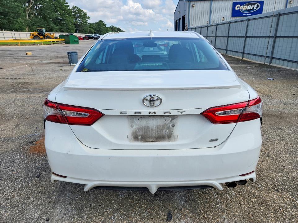 58723976 :رقم المزاد ، 4T1B11HK3KU271708 vin ، 2019 Toyota Camry مزاد بيع
