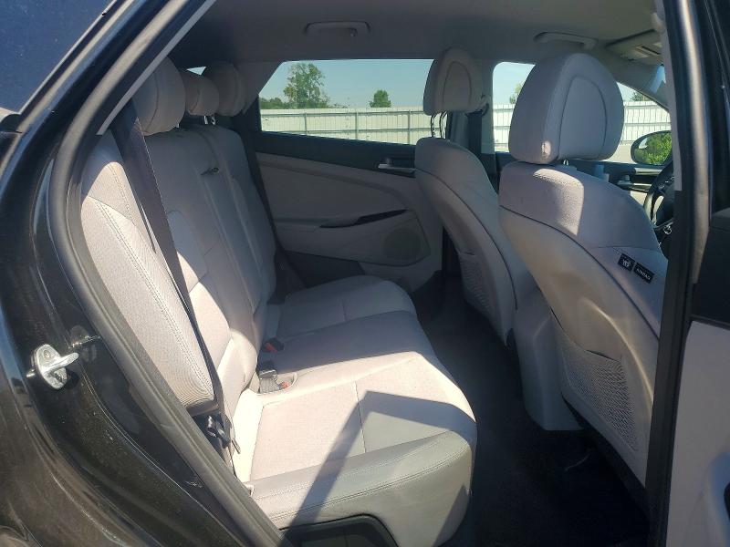Продажа на аукционе авто 2018 Hyundai Tucson, vin: KM8J23A46JU765026, номер лота: 55815026