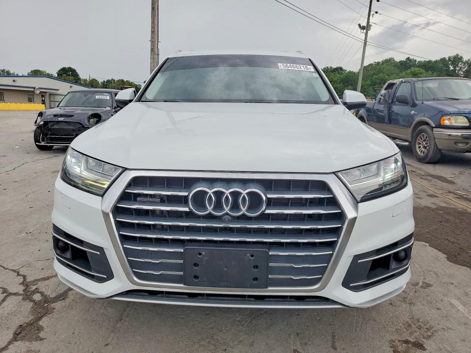 56466216 :رقم المزاد ، WA1VAAF78JD033328 vin ، 2018 Audi Q7 مزاد بيع