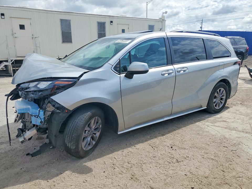 56638666 :رقم المزاد ، 5TDYRKEC2SS227911 vin ، 2025 Toyota Sienna مزاد بيع