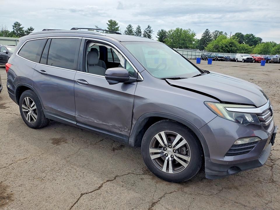58692926 :رقم المزاد ، 5FNYF6H35GB037964 vin ، 2016 Honda Pilot مزاد بيع