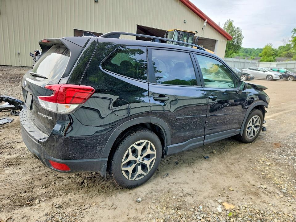Продаж на аукціоні авто 2021 Subaru Forester, vin: JF2SKAJC5MH508989, номер лоту: 56331026