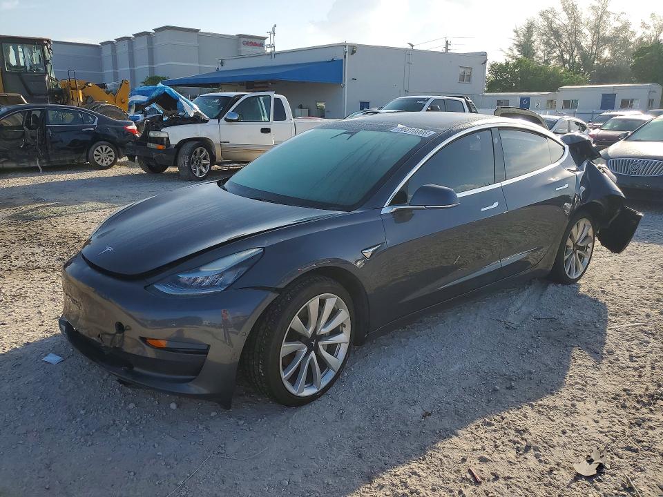 2019 Tesla Model 3 მანქანა იყიდება აუქციონზე, vin: 5YJ3E1EB5KF433817, აუქციონის ნომერი: 58810006