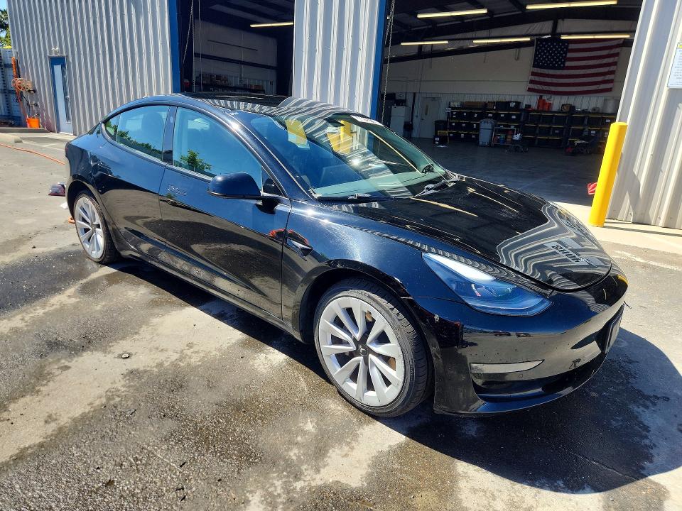 Продажа на аукционе авто 2022 Tesla Model 3, vin: 5YJ3E1EA1NF286701, номер лота: 55615776