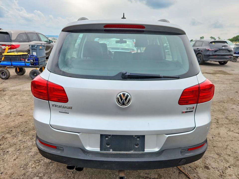 Aukcja sprzedaży 2016 Volkswagen Tiguan, vin: WVGBV7AX6GW003647, numer aukcji: 57916536