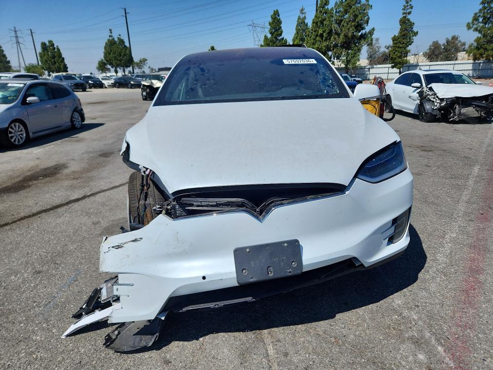 Продаж на аукціоні авто 2020 Tesla Model X, vin: 5YJXCAE21LF249953, номер лоту: 57692036