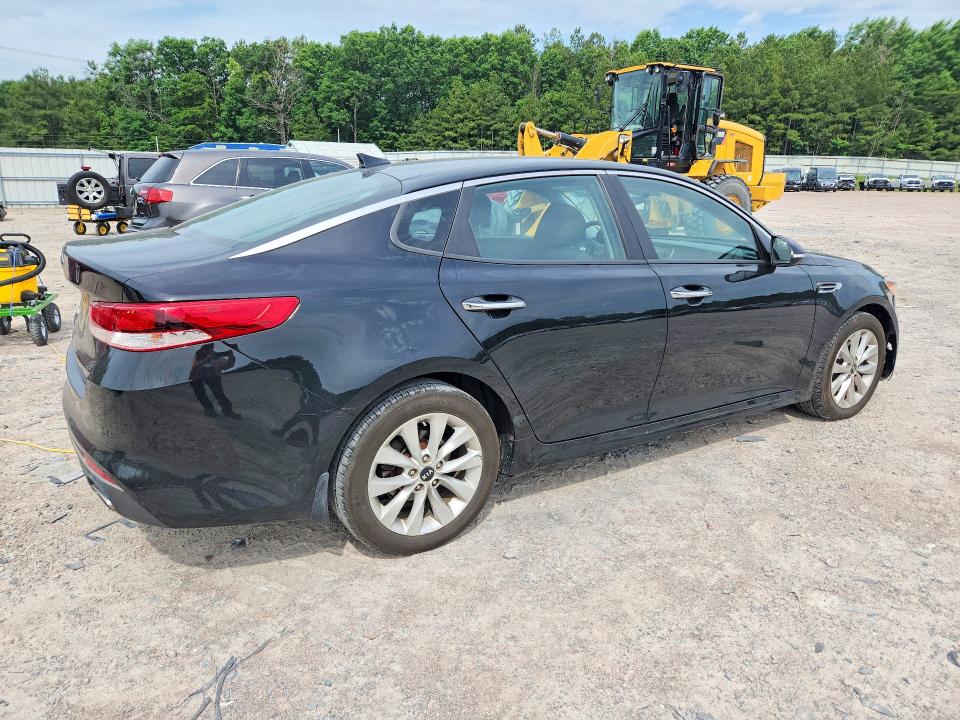 Продажа на аукционе авто 2018 Kia Optima, vin: 5XXGT4L31JG257591, номер лота: 57858486