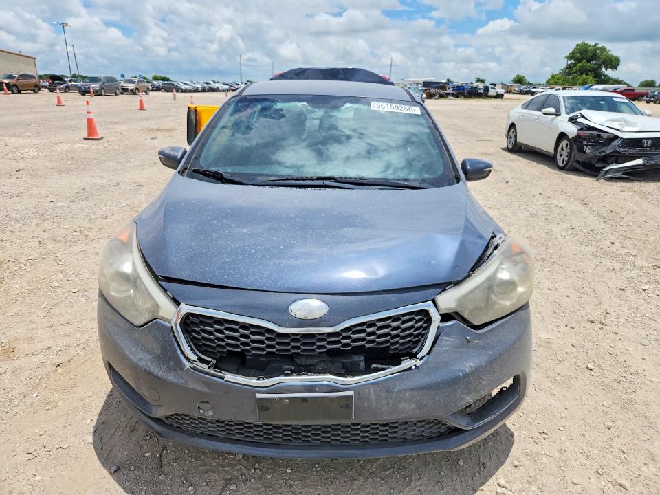 2015 Kia Forte მანქანა იყიდება აუქციონზე, vin: KNAFX4A61F5270735, აუქციონის ნომერი: 56159256