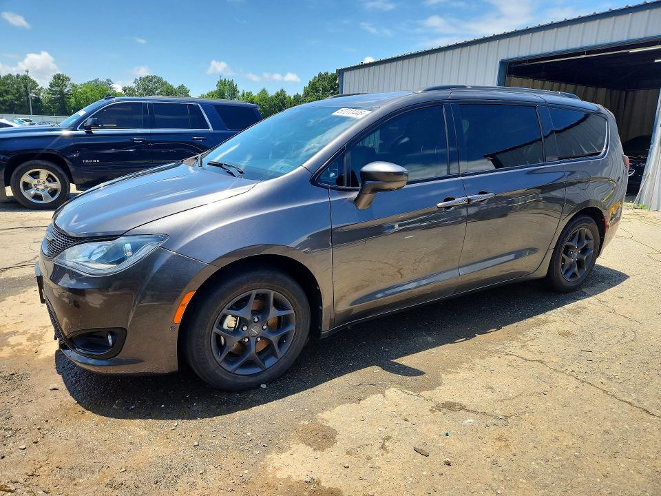 57213446 :رقم المزاد ، 2C4RC1FG7KR636545 vin ، 2019 Chrysler Pacifica مزاد بيع