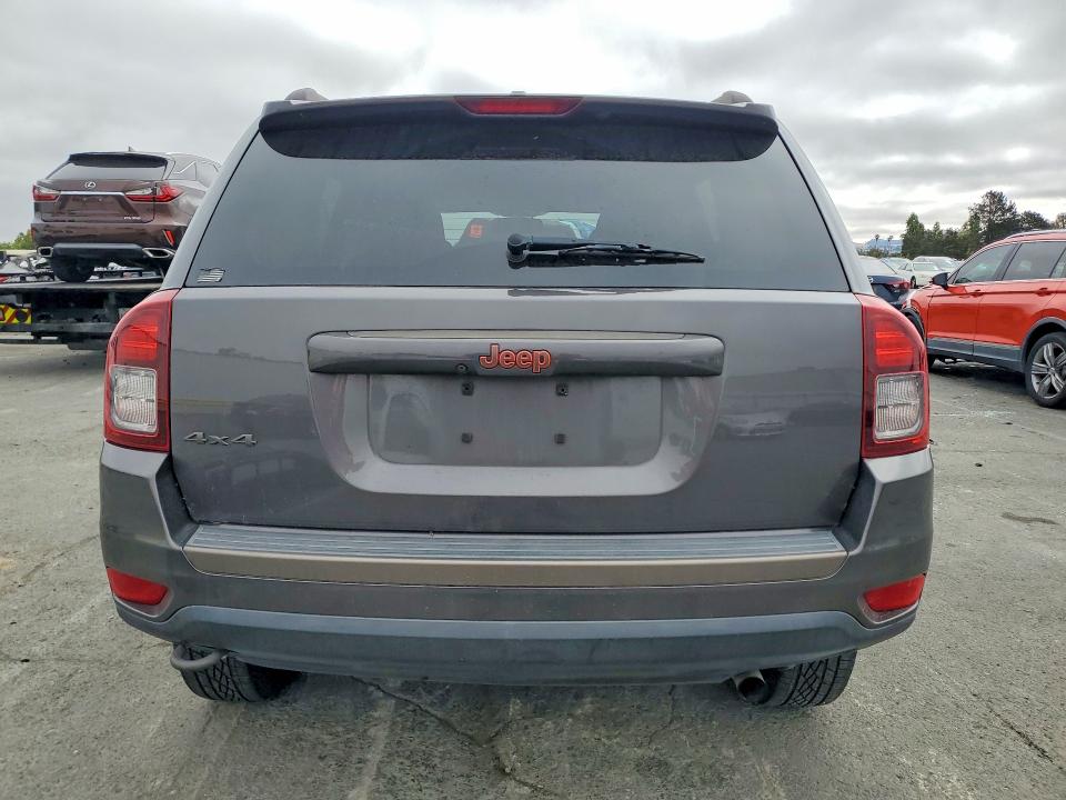 58608376 :رقم المزاد ، 1C4NJDBB6GD674892 vin ، 2016 Jeep Compass مزاد بيع