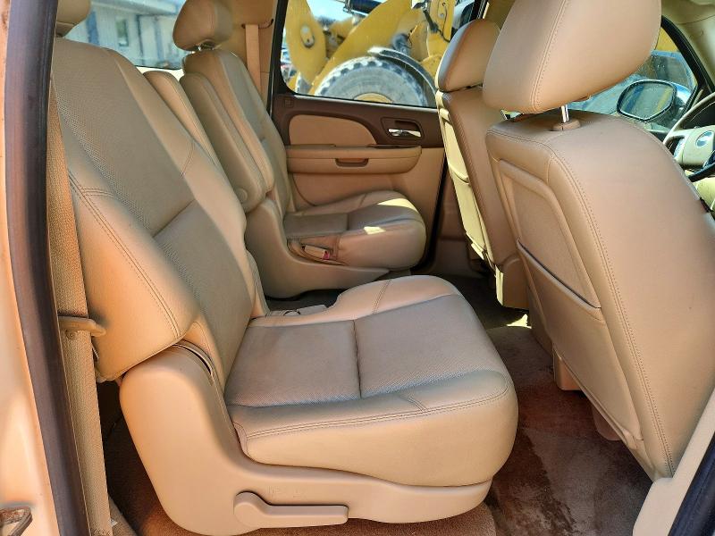 57587986 :رقم المزاد ، 1GNUKKE3XAR159915 vin ، 2010 Chevrolet Suburban مزاد بيع