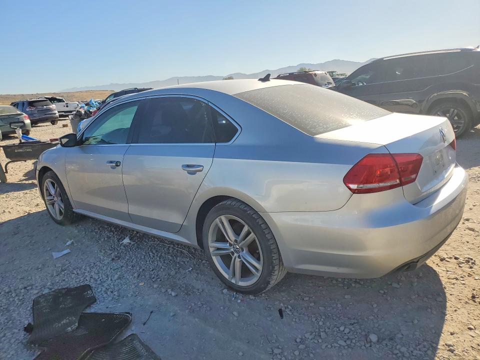 Продаж на аукціоні авто 2014 Volkswagen Passat, vin: 1VWBN7A35EC102263, номер лоту: 57012226