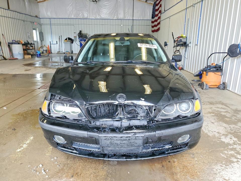 58097806 :رقم المزاد ، WBAEV53424KM33748 vin ، 2004 Bmw 330 مزاد بيع