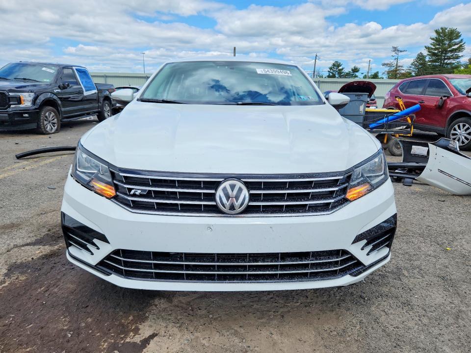 54399496 :رقم المزاد ، 1VWDT7A31HC020307 vin ، 2017 Volkswagen Passat مزاد بيع