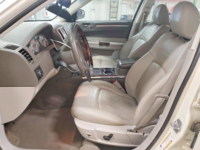 Продажа на аукционе авто 2010 Chrysler 300c, vin: 2C3CK6CT2AH239406, номер лота: 58807346