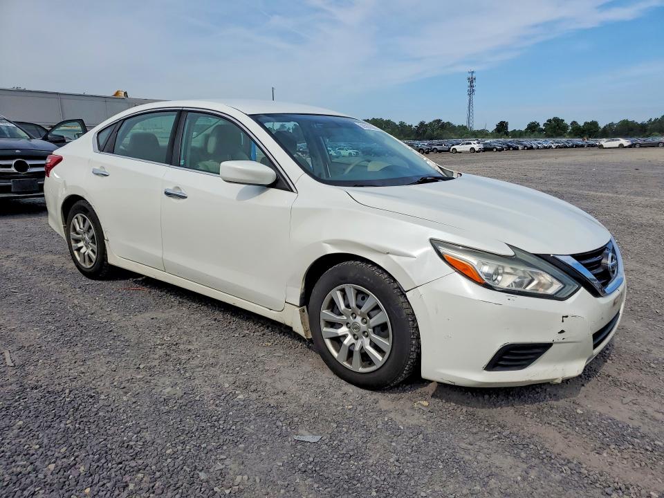 2016 Nissan Altima მანქანა იყიდება აუქციონზე, vin: 1N4AL3AP3GN358043, აუქციონის ნომერი: 58593566