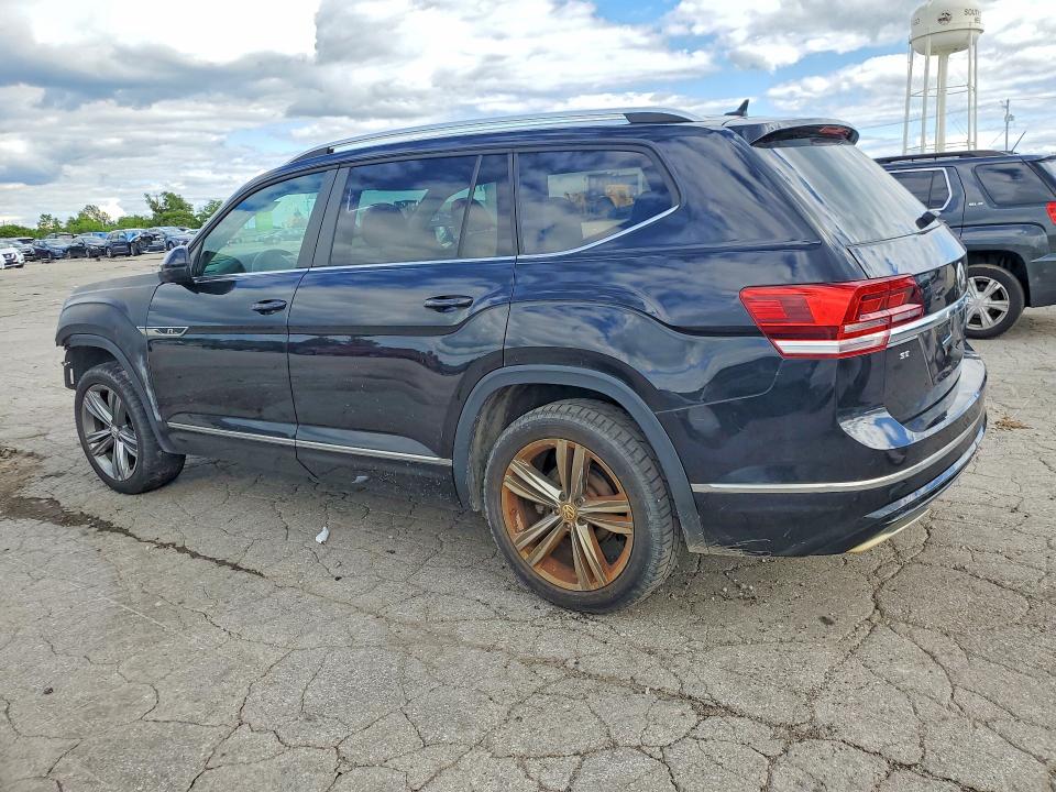 Продажа на аукционе авто 2018 Volkswagen Atlas, vin: 1V2PR2CA5JC518740, номер лота: 49134856