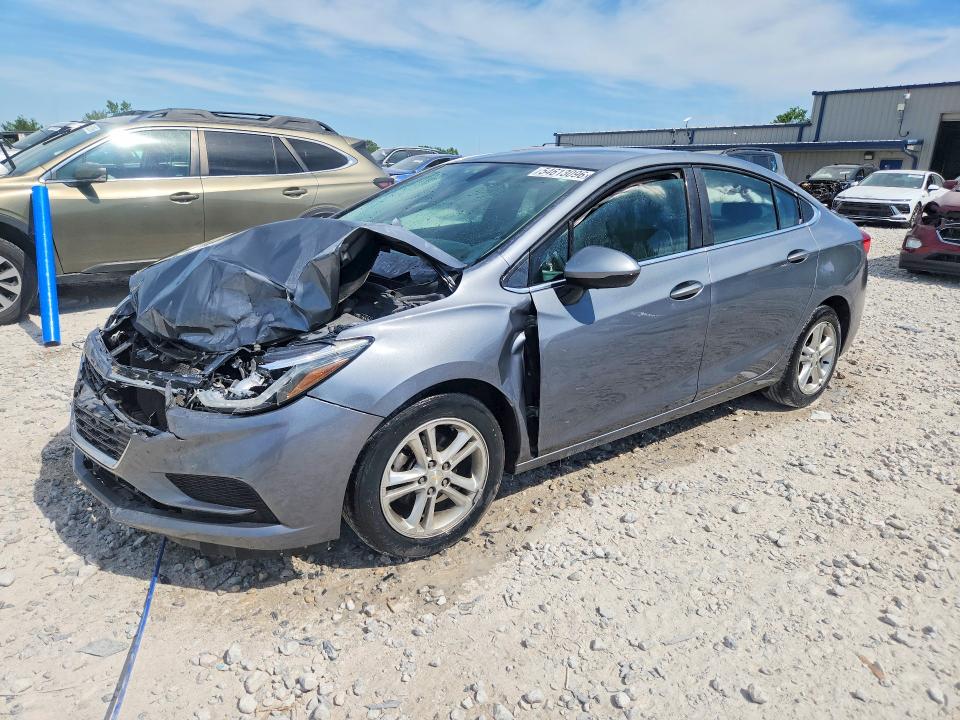 2018 Chevrolet Cruze მანქანა იყიდება აუქციონზე, vin: 1G1BE5SM8J7135655, აუქციონის ნომერი: 54613096