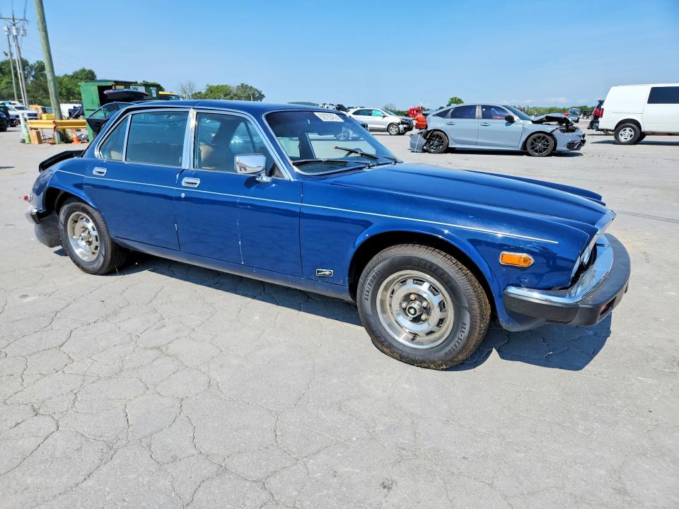 1980 Jaguar Xj6 მანქანა იყიდება აუქციონზე, vin: JAVLN4AC313688, აუქციონის ნომერი: 58792476