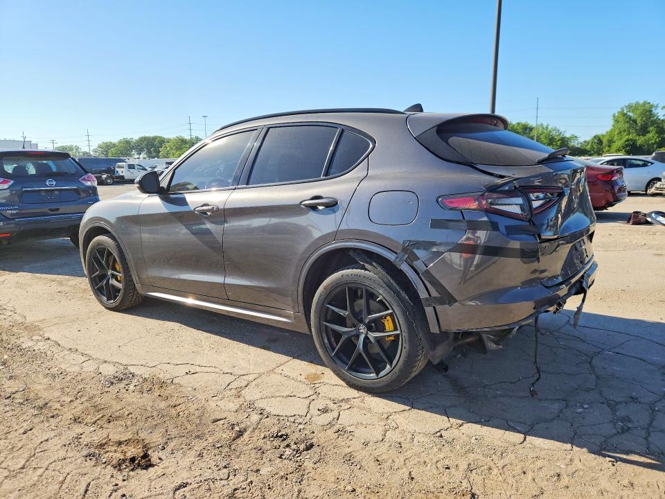 Продажа на аукционе авто 2021 Alfa Romeo Stelvio, vin: ZASPAKBN5M7D02601, номер лота: 55775176