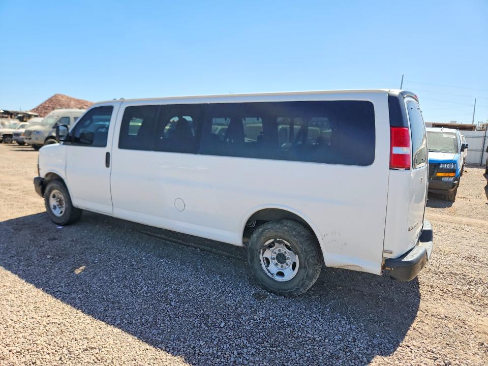 57611106 :رقم المزاد ، 1GAZGNFG4L1275267 vin ، 2020 Chevrolet Express G3500 مزاد بيع