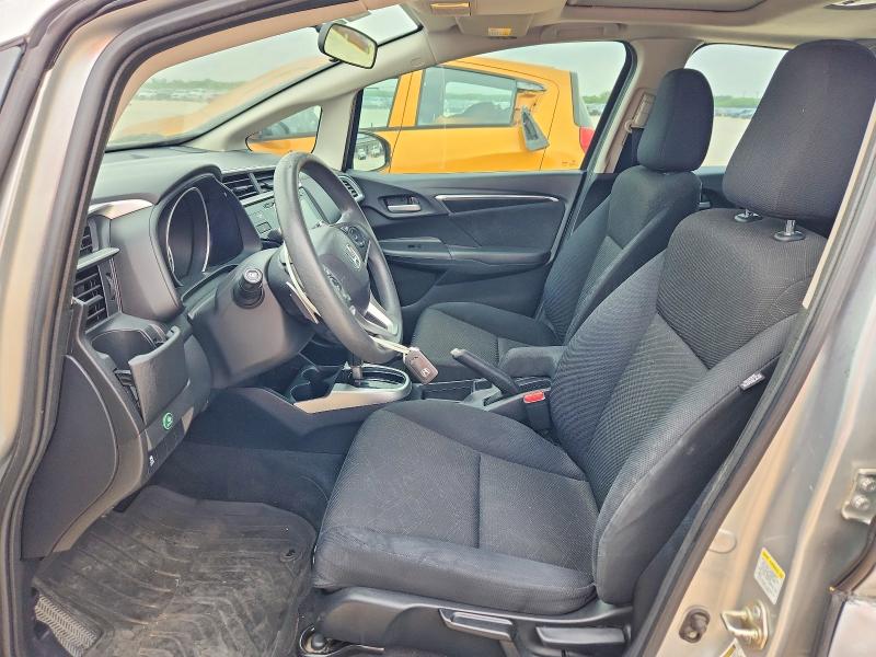 Продажа на аукционе авто 2015 Honda Fit, vin: 3HGGK5H87FM725926, номер лота: 58304516