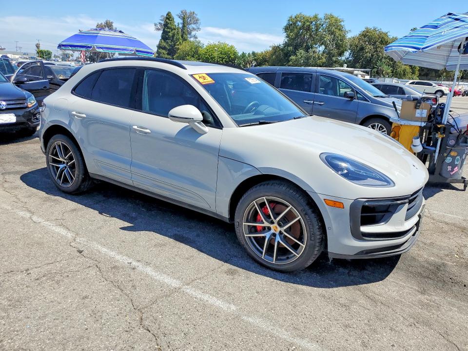 Продаж на аукціоні авто 2022 Porsche Macan, vin: WP1AG2A57NLB21473, номер лоту: 57056146