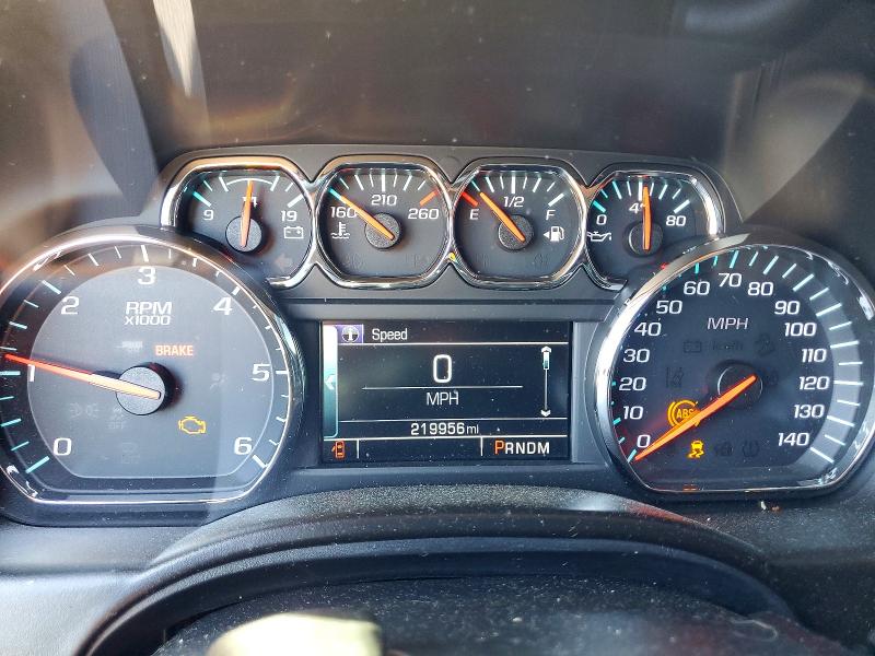 Продажа на аукционе авто 2015 Chevrolet Suburban, vin: 1GNSKJKC7FR124228, номер лота: 55738436