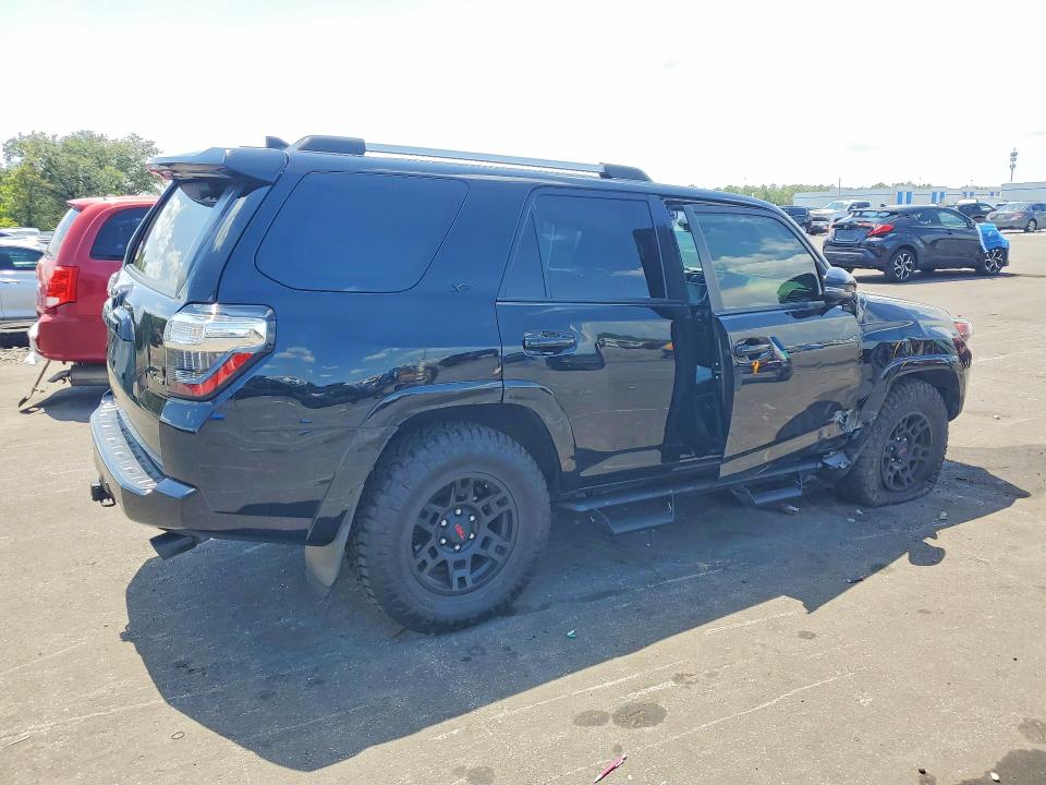 58517726 :رقم المزاد ، JTEFU5JRXN5258072 vin ، 2022 Toyota 4runner مزاد بيع
