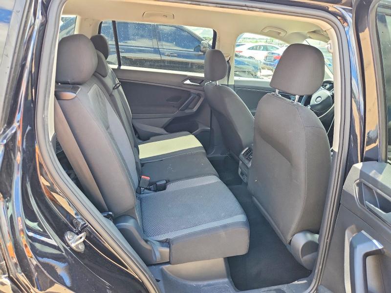 Продажа на аукционе авто 2019 Volkswagen Tiguan, vin: 3VV1B7AX1KM101679, номер лота: 57620016