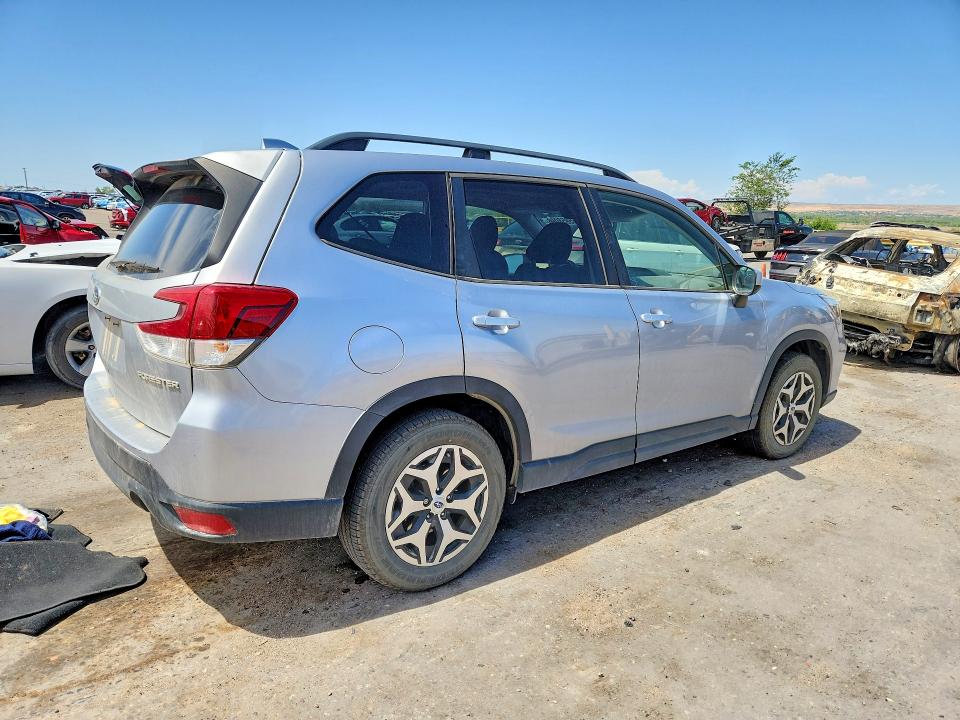 Продажа на аукционе авто 2019 Subaru Forester, vin: JF2SKAGC5KH556707, номер лота: 55958096