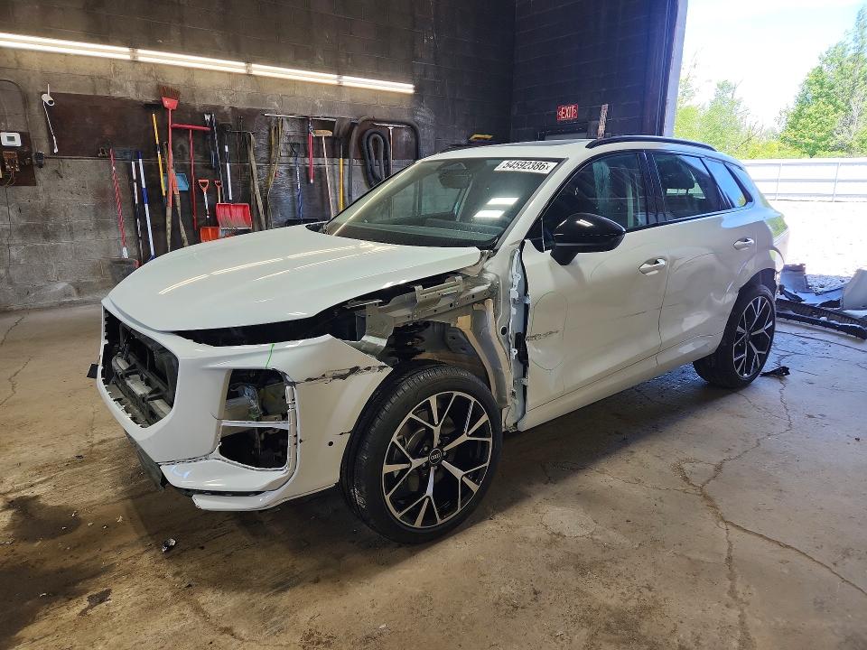 Auction sale of the 2026 Audi Q3, vin: WA1ABCFJ5T1027008, lot number: 54592386