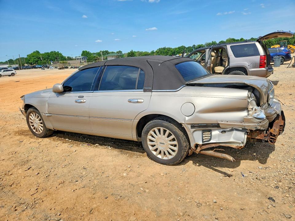 Aukcja sprzedaży 2003 Lincoln Town Car, vin: 1LNHM81W03Y640851, numer aukcji: 55417986