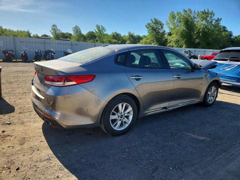 Auction sale of the 2016 Kia Optima, vin: 5XXGT4L3XGG016895, lot number: 55426936