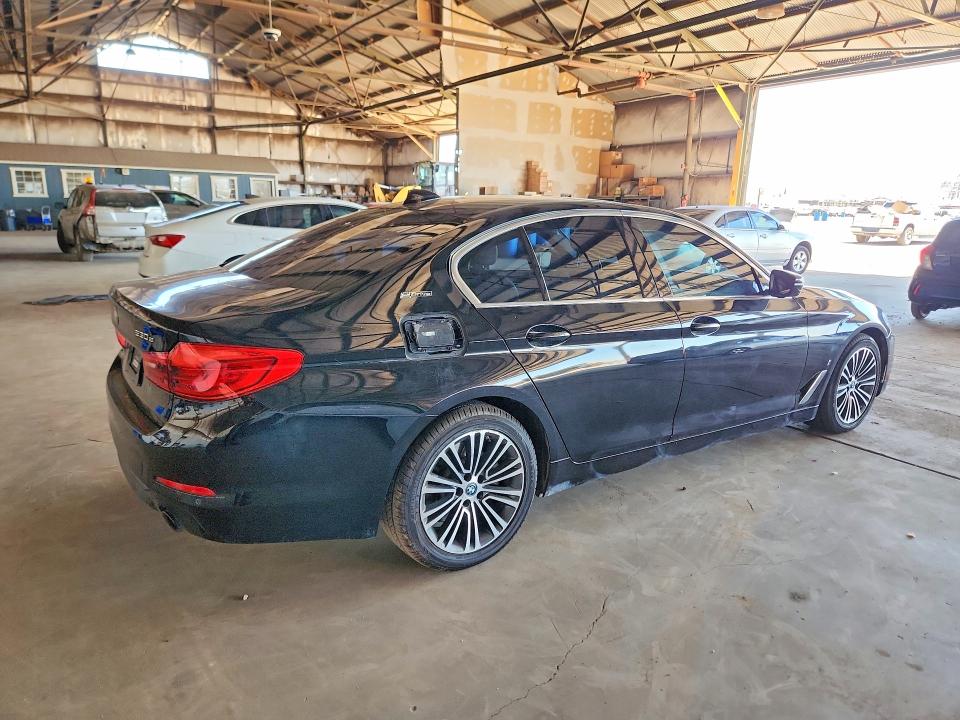 2019 Bmw 530e მანქანა იყიდება აუქციონზე, vin: WBAJA9C53KB392649, აუქციონის ნომერი: 57002316